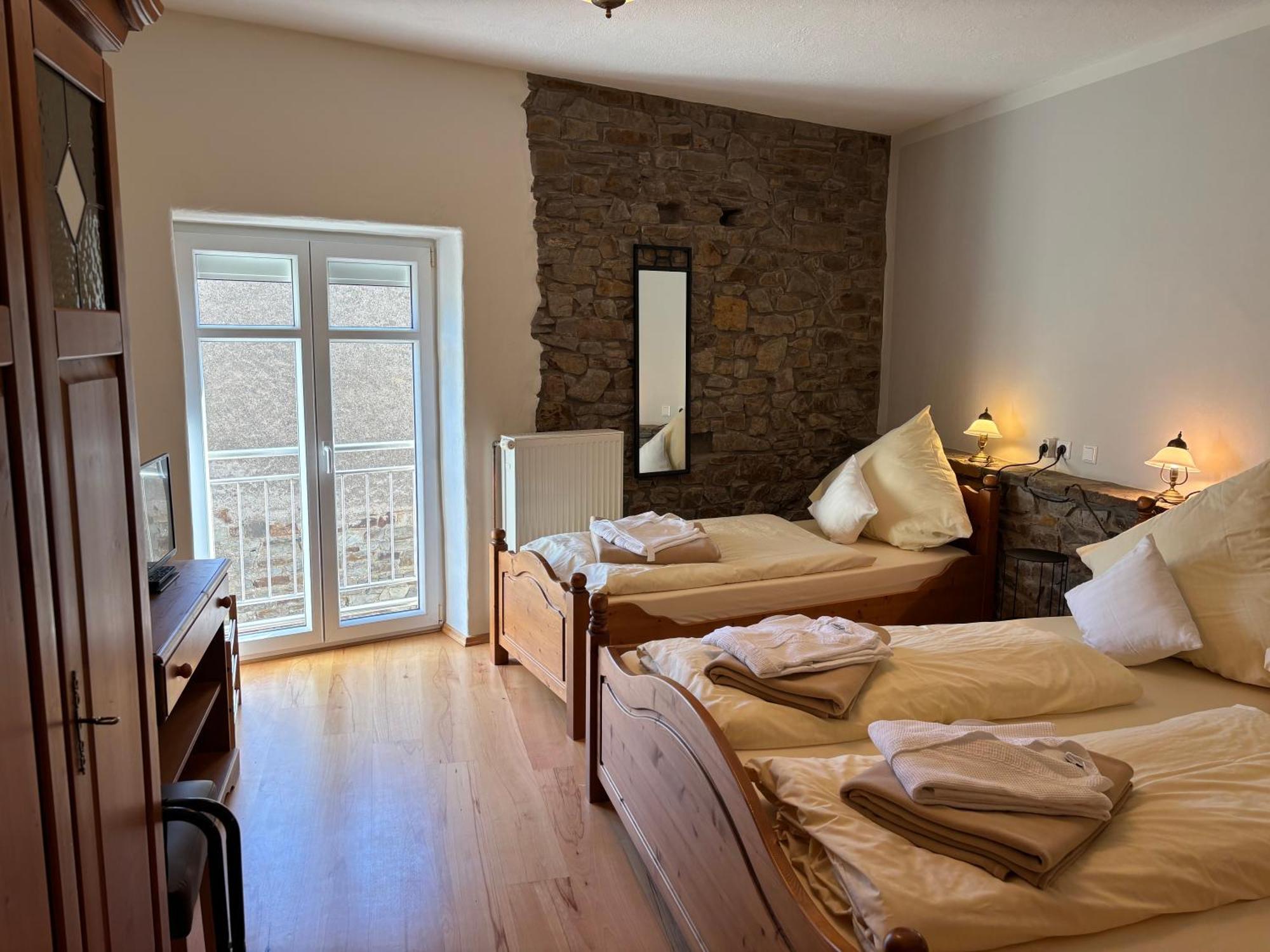 Ferienwohnung Zur Scheune Lind  Экстерьер фото