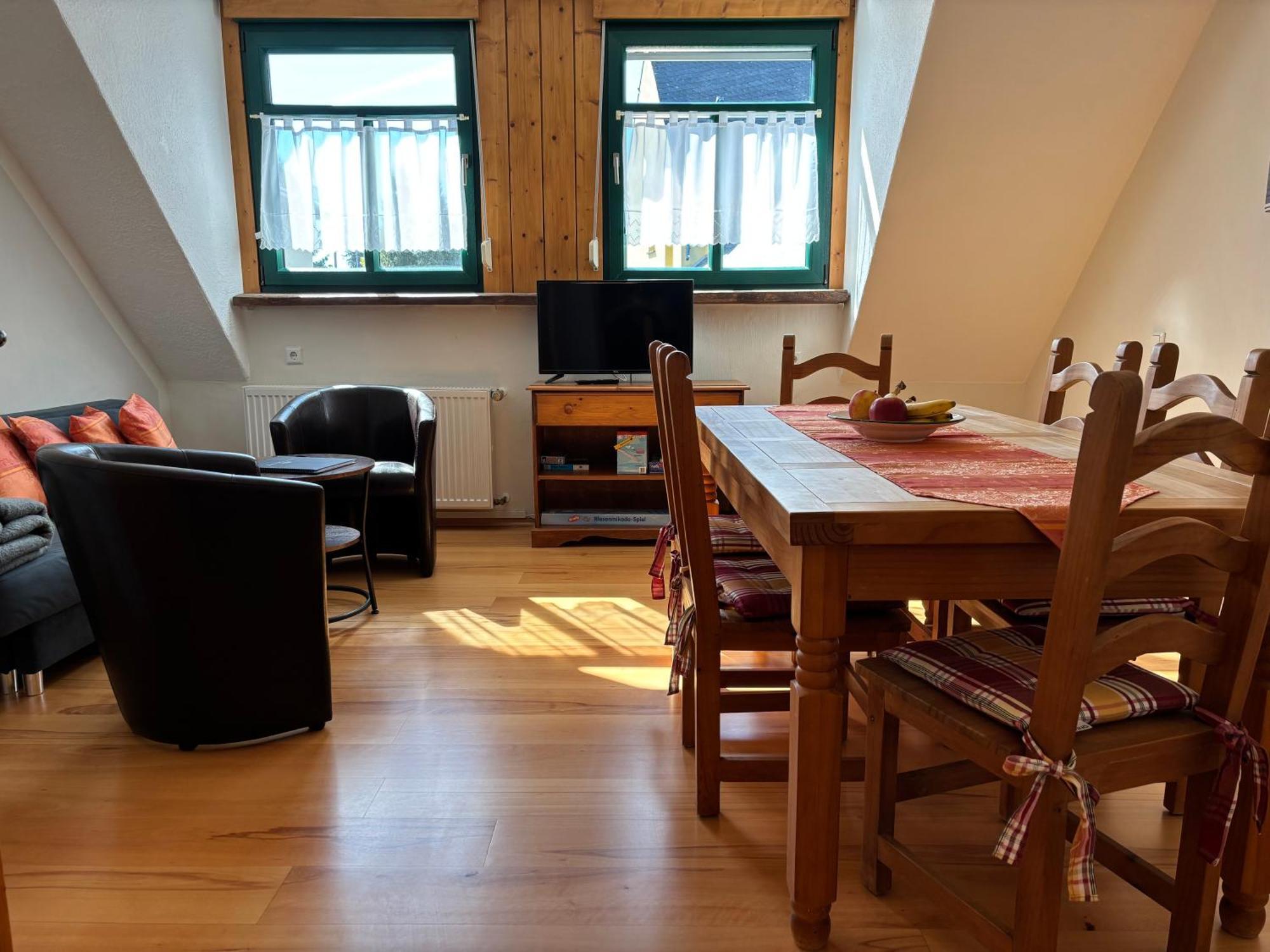 Ferienwohnung Zur Scheune Lind  Экстерьер фото